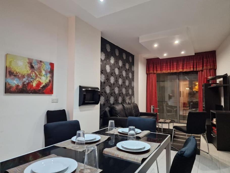 City Center Properties - Modern Two Bedroom Apartment With A Hot Tub And Amazing Location 圣保罗湾城 外观 照片